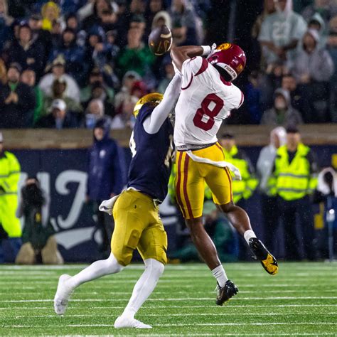 Michigan Player Headbutts Referee, Somehow Avoids Ejection - The Spun