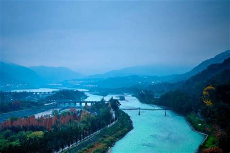 四川十大冬季旅游好去处：都江堰上榜，它是推荐第一_排行榜123网