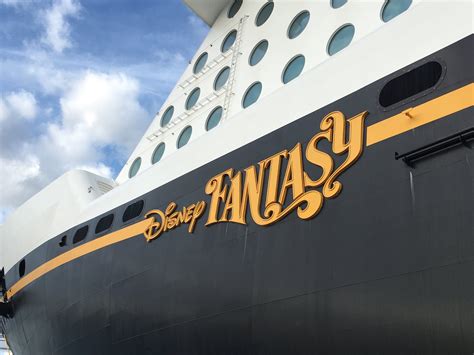 Remote Jobs With Disney: How to Land Remote Jobs with No Phone Calls — Eat Wander Explore