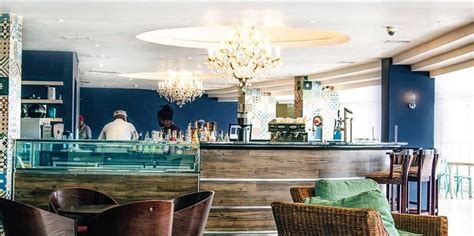 BEACHBREAK HOLIDAY LETTING (Umhlanga) - Hotel Reviews, Photos, Rate ...