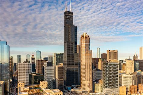 233 S Wacker Dr, Chicago, IL 60606 - Industrious Willis Tower | LoopNet