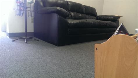 White Couch Interview 的图像结果