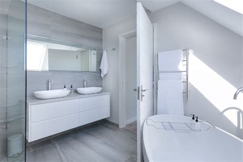 Understanding Different Aspects of Small Bathroom Remodel Costs