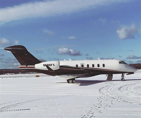 N586FX Challenger 350 - Flexjet, LLC S/N 20710