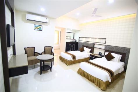 Nearest Good Hotel for parents of students at VIT chennai - Review of ...
