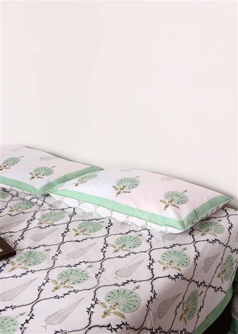 Get Green Vineyard King Size Bedsheet Set at ₹ 3600 | LBB Shop