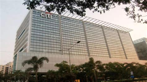 Citi maintains buy rating on Vodafone Idea, says shares may rally 70% ...