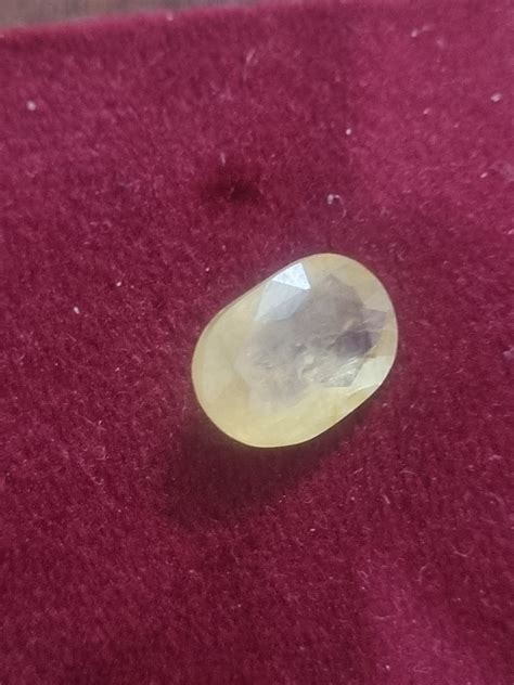 Yellow_Sapphire_Stone_8_ratti_98d2c649-c119-48f1-97a8-9432c255f12b.jpg ...