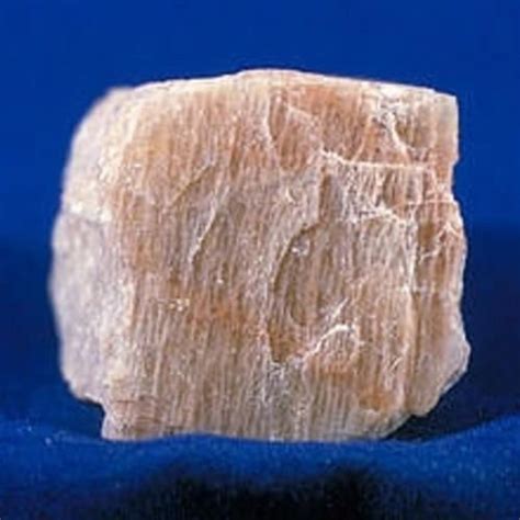 Potassium Feldspar Lumps Manufacturers and Suppliers from Dausa