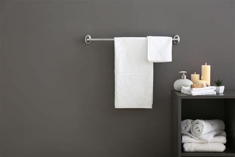 15 Unique Towel Hanger Ideas for an Urban Apartment