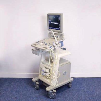 ECHOGRAPHE GE LOGIQ A5 in Montreuil, Île-de-France, France