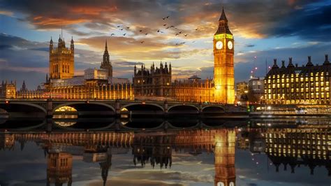How many countries are in the UK?