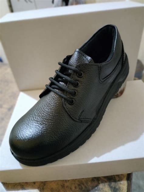 Mens PVC Safety Shoes Supplier from Agra