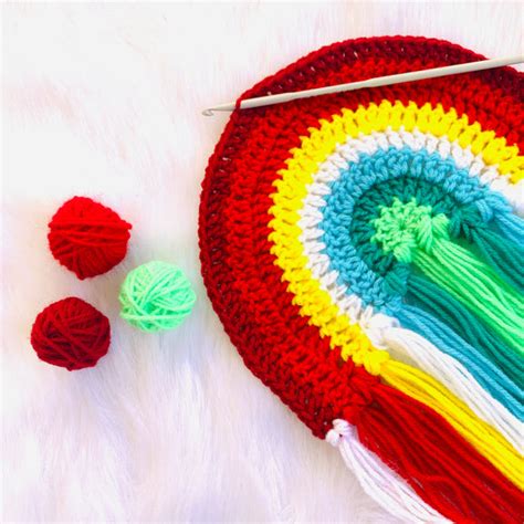 How to make a Rainbow Wall Hanging? – Crochet Now India