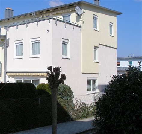 Reiheneckhaus mit unverbaubarem Seeblick auf den Sorpesee in Sundern ...