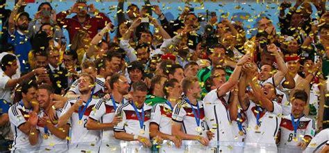 Germany Wins FIFA World Cup 2014 Defeating Argentina: Celebration ...