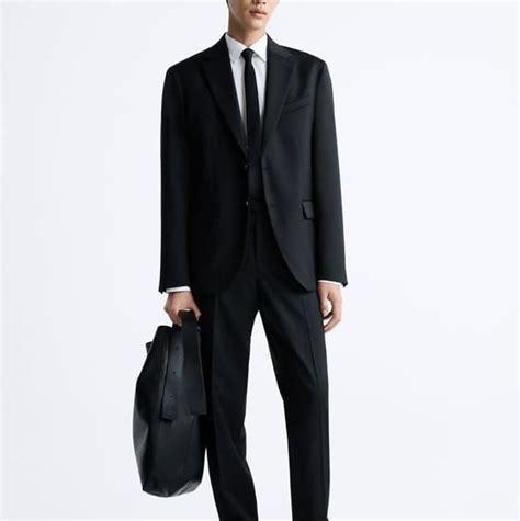 Best Black Suit Men 的图像结果