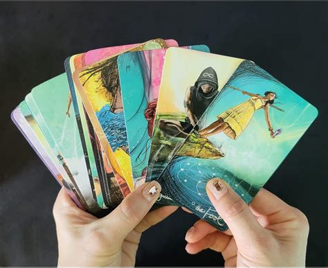 Buy AIEWEV Tarot Cards Desk for Beginners ,78 Pcs Fortune Telling Game ...