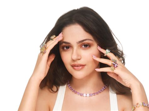 Hot Off The HELLO! Press: Designers expanding in India, global awards ...