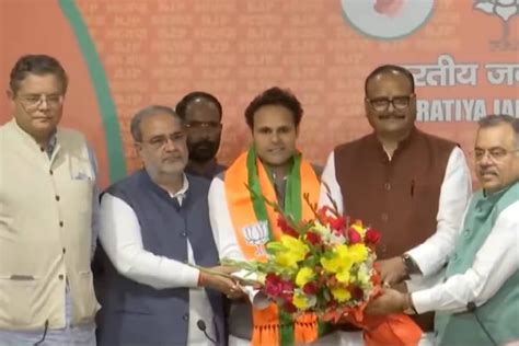 BSP MP Ritesh Pandey resigns, joins BJP amid alleged neglect by party ...