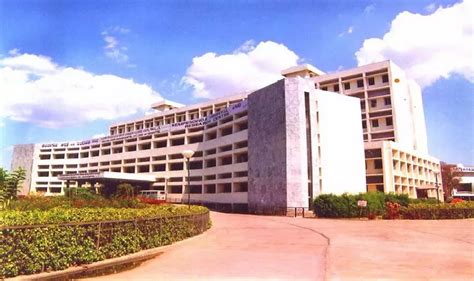 KIMS- Kempegowda Institute of Medical Sciences, Bangalore: Courses ...