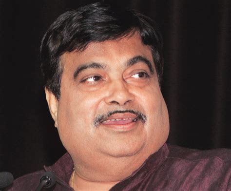 Gadkari has wrong notions on RTOs, says Mumbai RTO officials - India Today