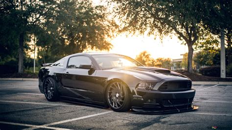 Black Ford mustang GT 4K wallpaper download
