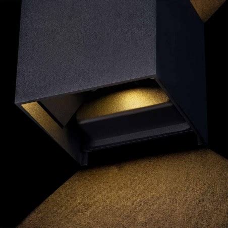Exterior LED Wall Light Fulton (6W) - Wonderlamp.shop