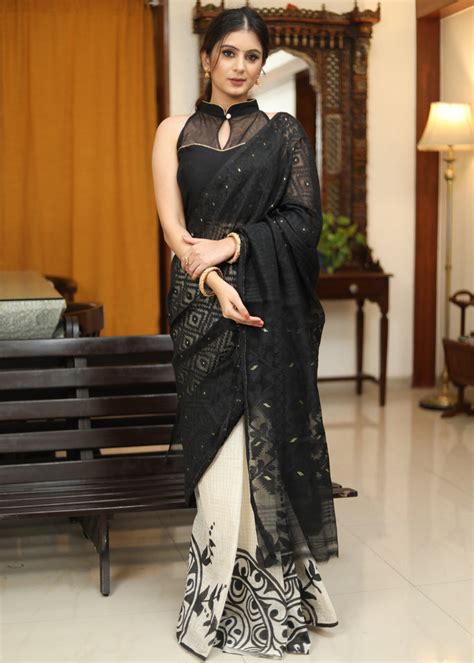 Designer Dhakai hand painted black Cotton saree – Sujatra