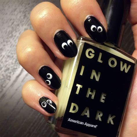 15 Halloween Nail Art Designs You Can Do At Home!
