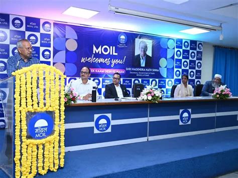 Nagendra Nath Sinha, Secy, Ministry of Steel visited MOIL