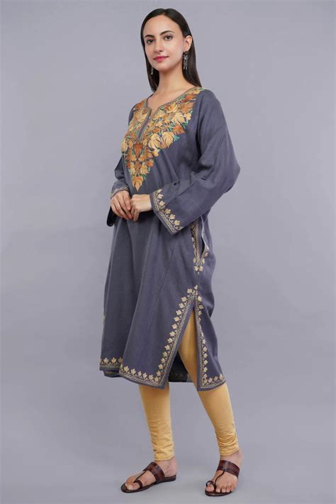 Buy Kashmiri Pheran for Women | Latest Pheran Designs for Ladies