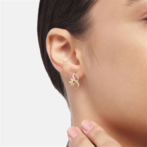 Silver Studs – Unniyarcha