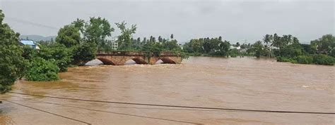 AP News: ఇంకా ముంపులోనే 65 గ్రామాలు | Swollen Yeleru reservoir ...