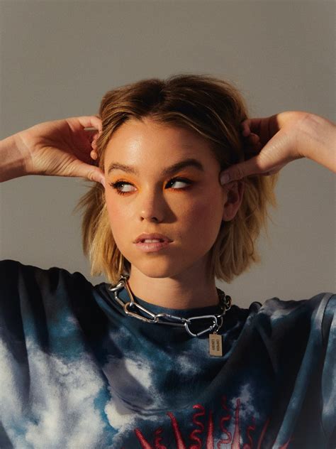 Milly Alcock bio, age, height, parents, boyfriend, career 2026 | Zoomboola