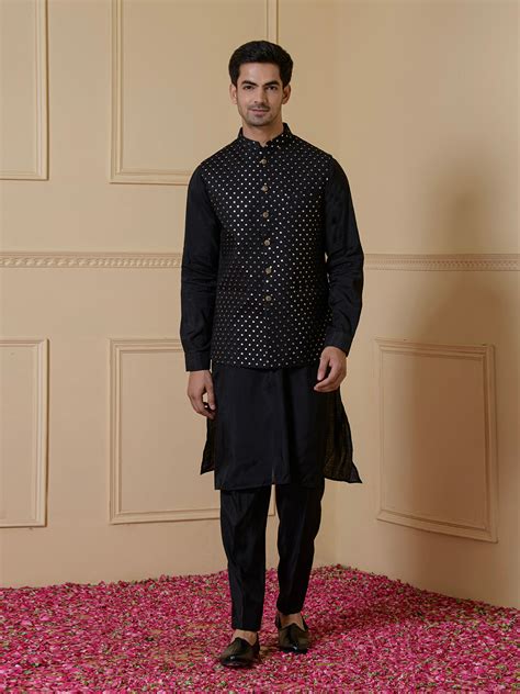 Elegant Black Sequined Men's Kurta Set – Satwaa