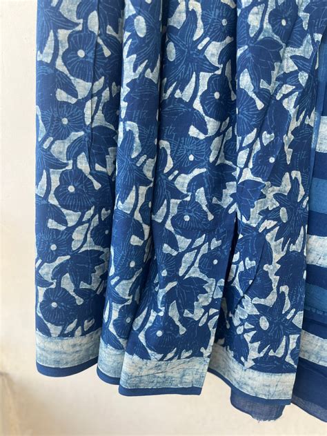 Flora of the Wild Motif Indigo Akola Hand Block Mulmul Cotton Saree wi ...