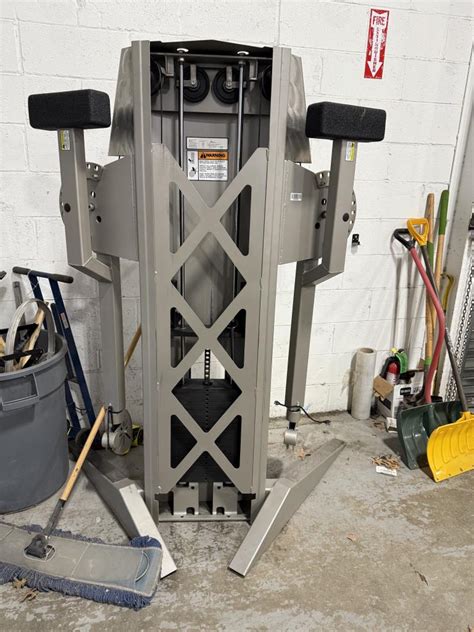 Free Motion Cable Machine 的图像结果