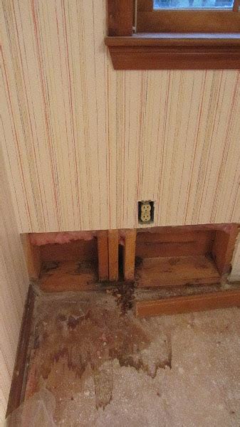 Proper Window Flashing 的图像结果