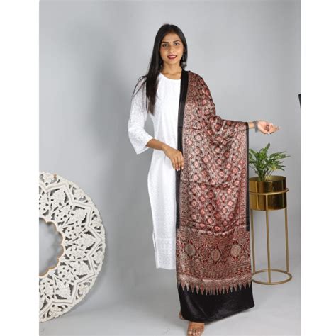Black Mashru Stole dupatta – Desisandook Enterprises Private Limited