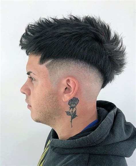 Faux Hawk Hoge Fade