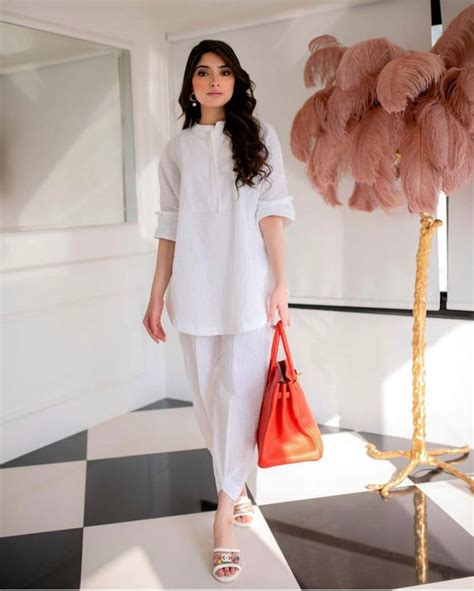 White Tassels – Nainpreet - The Collective