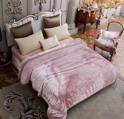 OMEGA KOREAN MINK LUXURY DOUBLE-PLY BLANKET – Solitaire Home Elegance