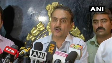 Delhi police seize 29 kg heroin worth Rs 125 crore, 4 arrested ...