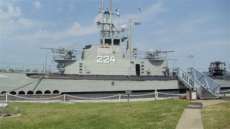 USS Cod Submarine Memorial, Cleveland - Tripadvisor