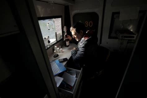 Mobile methadone clinics are closer to opening in Philadelphia. Here's ...