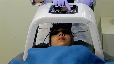 Cutis | LED Facial