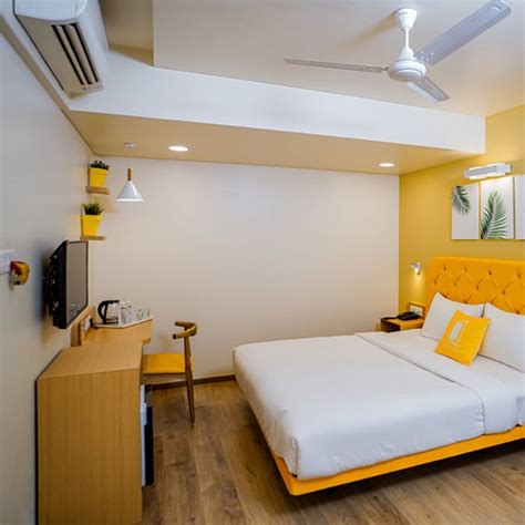 BLOOM HOTEL - KOREGAON PARK (Pune) - Hotel Reviews, Photos, Rate ...