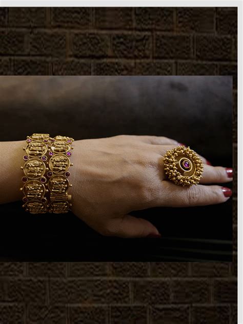 Set of two openable ram durbar kadas with ruby stones – Odara Jewellery