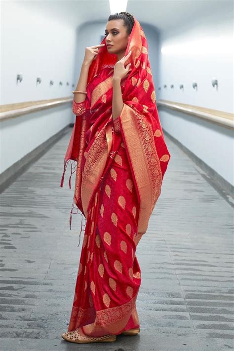 Red Banarasi Saree – Karagiri